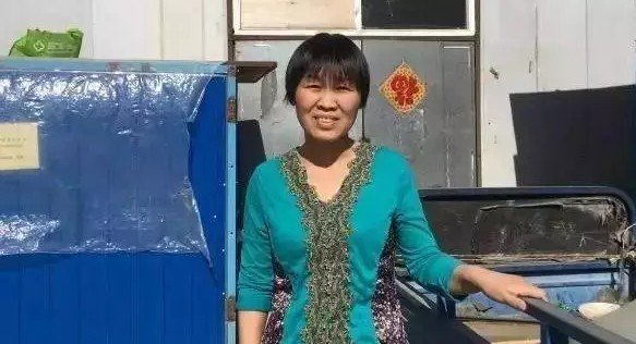范雨素,为何撕不掉她的身份标签?-新京报新媒体· 2017-04-27 07:33:13 ·作者:赵清源 - 天在上头 - 我的信息博客